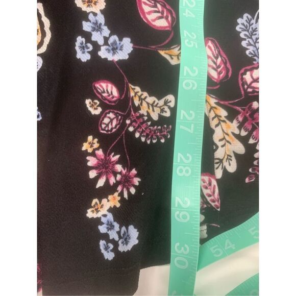 Floral Bell Sleeve Blouse - Picture 8 of 8